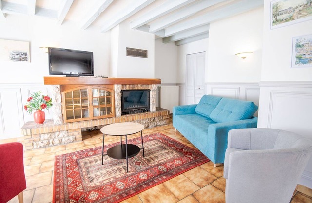 The Intriguing - House with Garden for 6 ppl.
