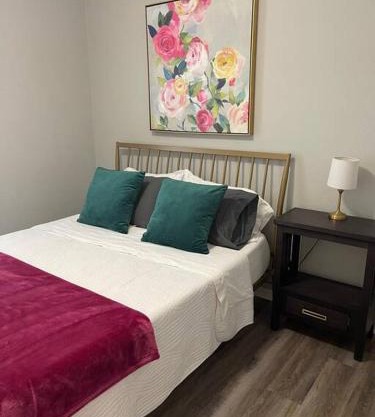 The Irene - 2 Bedroom Apt in Quilt Town, USA