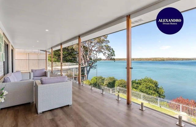 THE LAKEHOUSE Central Coast