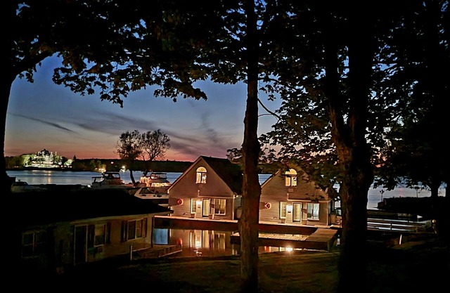 The Ledges Resort and Marina, Lighthouse