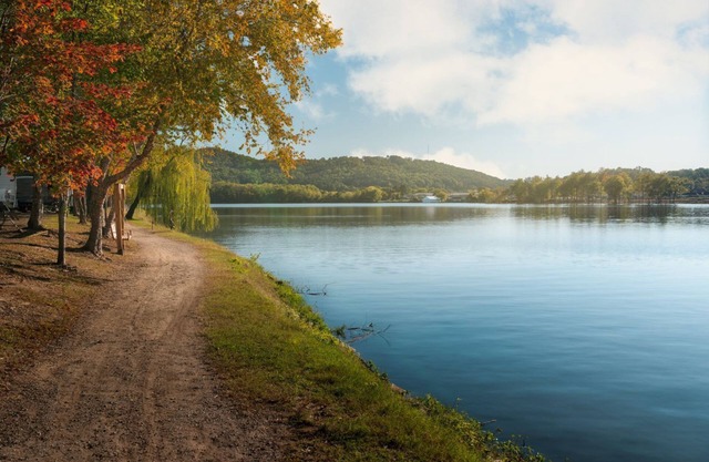 The Lily at River Rocks Landing