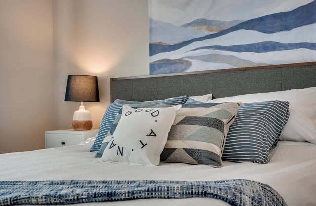 The Madison - Upscale 2-King Bed apartment by Ft. Gordon