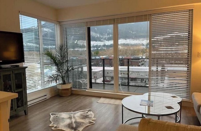 The Main Penthouse