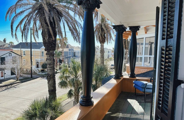 The Mansion on 17th