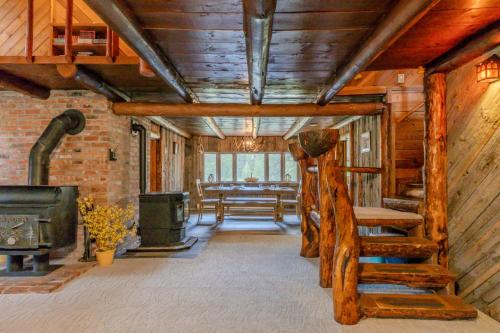 The Moose Bunkhouse