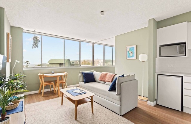 The Norfolk A Bright Beachside Hideaway with Pool