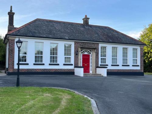 The Old School House *New*