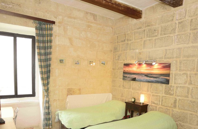 The Old Stone, A 250 year old B&B full of character