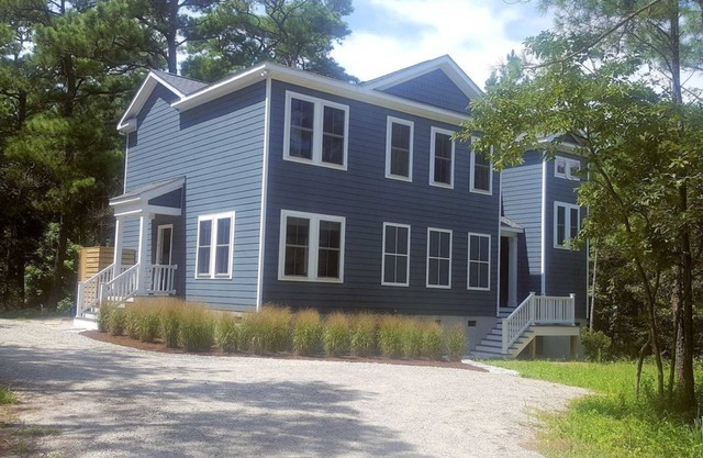 The One-Eighty - 4 Bedroom Beach House