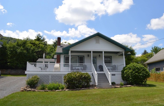 The Pea Pod - Deep Creek Lake