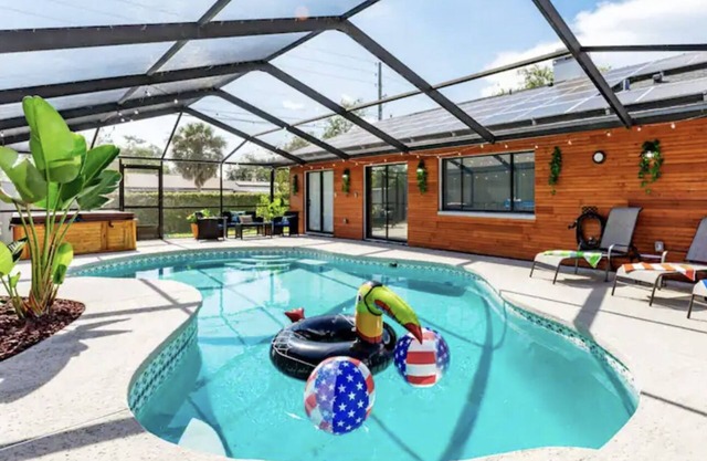 The Pelican/Pool/Hot tub/Game room