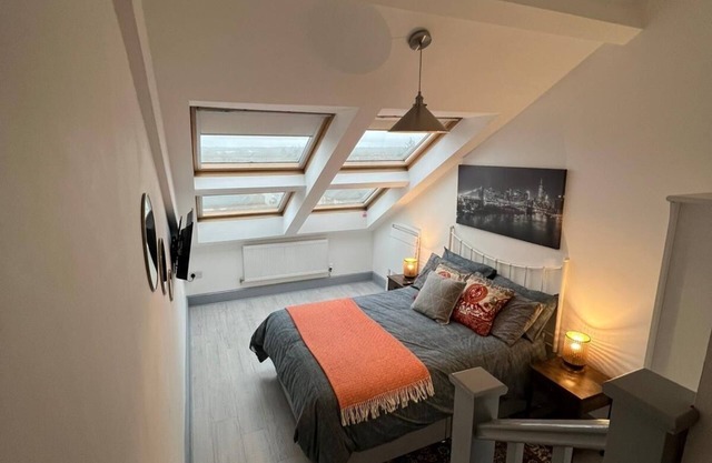 The Penthouse Loft with Skyline views