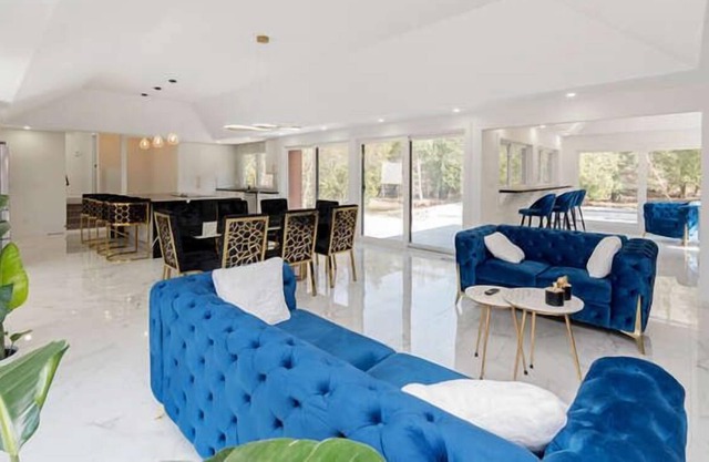The perfect place to let your hair down and enjoy.