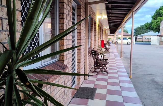 The Phoenix Artesian Spa Resort and Accommodation