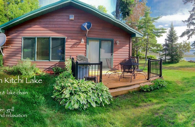 The Point- Between 2 shores, sand beach, canoe, cozy, click pic for Fall deals