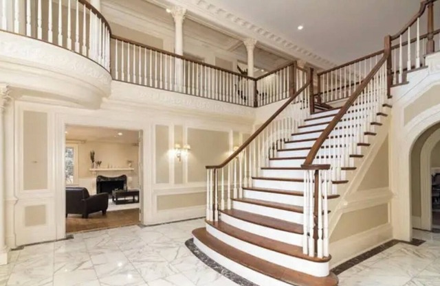 The Prestige Palace…
