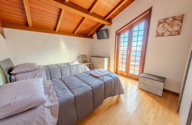 The Prince's Refuge - Double Room with Shared Bathroom