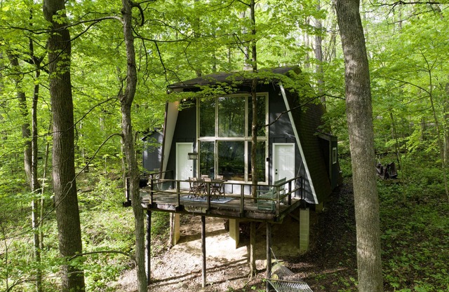 The Reed – A Cozy Cabin in the Woods