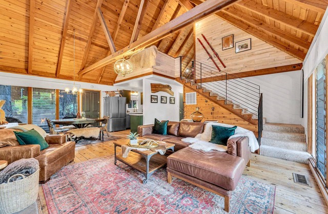The Rigi Chalet | HOA Beach Access/Close to town!