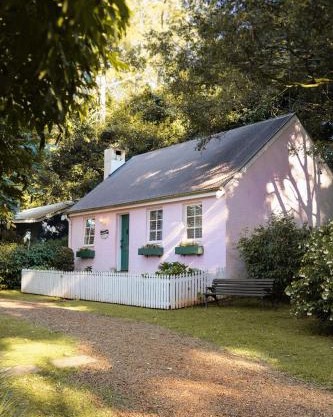 The Romantic Pink English Cottage at Tamborine Mountain