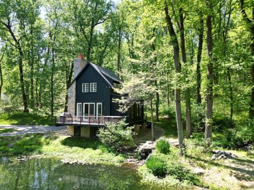 The Roundtop Chalet romantic couples getaway