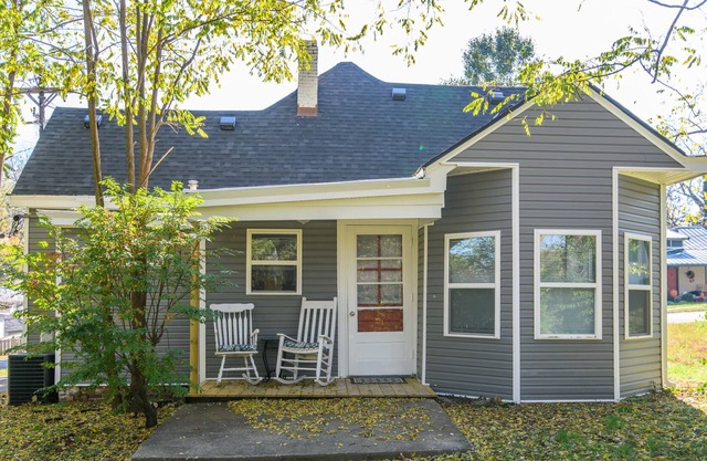 The Rucker House/11min to Horse Park/25min to Lex