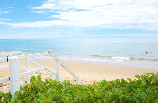 The Seahaven - Modern 4 Bedroom Family Home Close to Beach