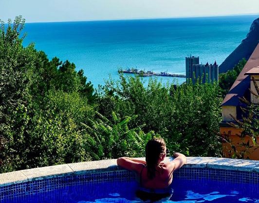 The Seaview Penthouse complex Karia