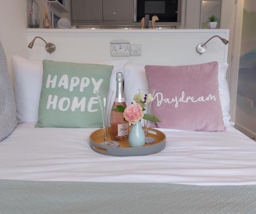 The Snug - Cosy Retreat for Two