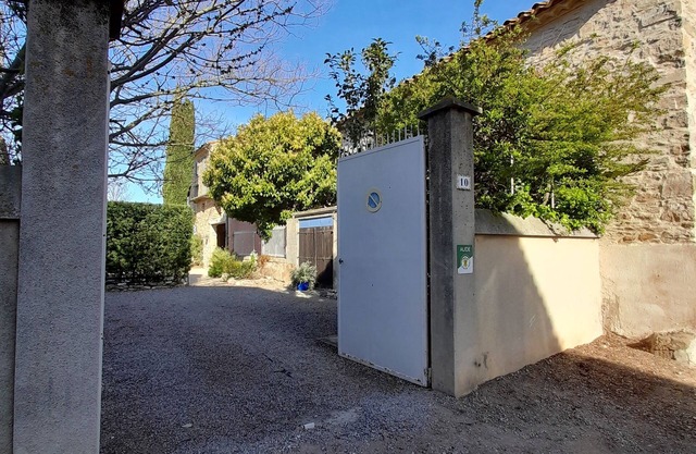 The SPA house, swimming pool and air conditioning
