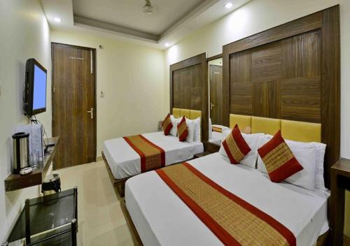 The Spot International - Main Bazar New Delhi