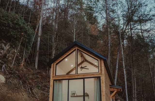The Stoic - Tiny Cabin in RRG