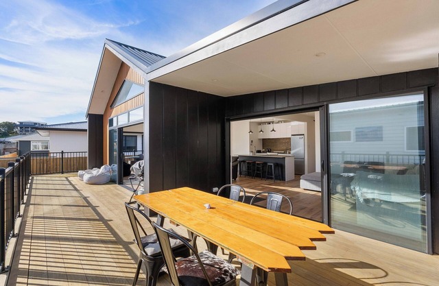 The Sun Trap - Waihi Beach Holiday Home