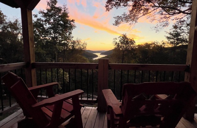 The Sunrise Cabin