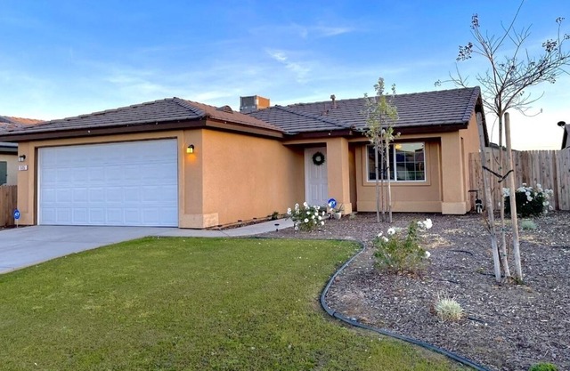 The Tiny Bakersfield Treasure