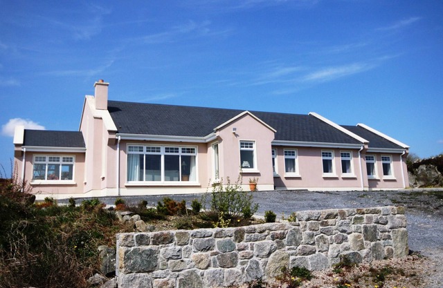 The Uplands, Spiddal