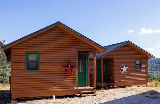 The View Cabin: Texas Hill Country Resort/w Pool