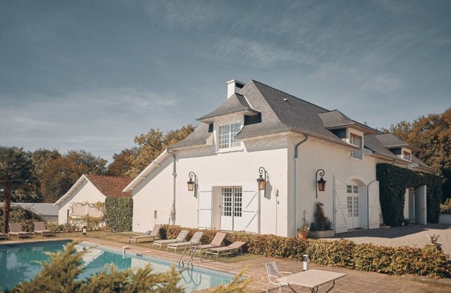 The Winery on the Clos Mirabel Estate sleeps 6-9 guests