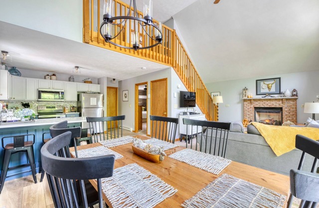 🌞The Woodview at The Hideout with open floorplan and HUGE Gameroom!🌞