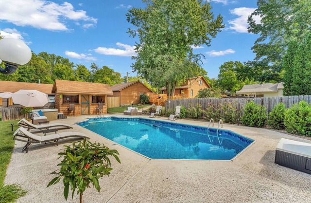 The Wreath House. A resort style property located in Manhattan, Kansas.