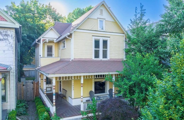 The Yellow Porch House | Charm & Location