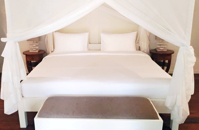 This 3-star hotel offers room service and a concierge service.