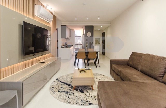 This apartment is a 2 bedroom(s), 2 bathrooms, located in Asunción, Capital.