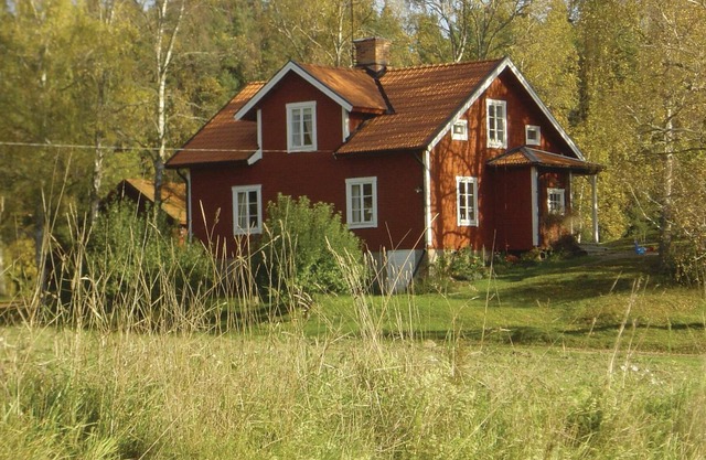 This authentic and beautiful holiday home is situated in an elevated location in a rural area in Stj