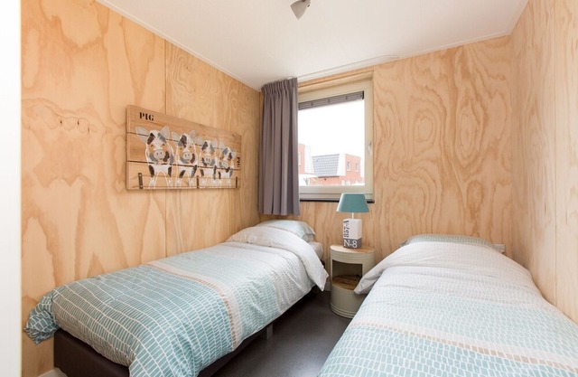 This ground-floor energy-neutral bungalow is suitable for six persons and has a 70 m² floor surface.