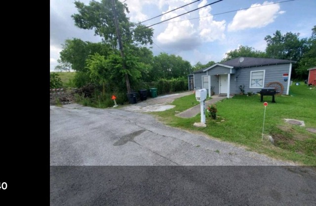 This property has been sold and is no longer available. Please book elsewhere
