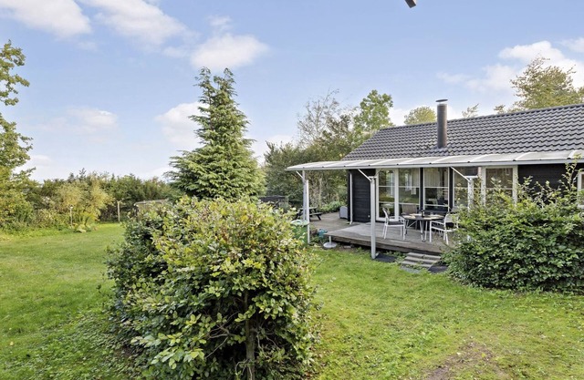 "Thorid" - 850m from the sea by Interhome