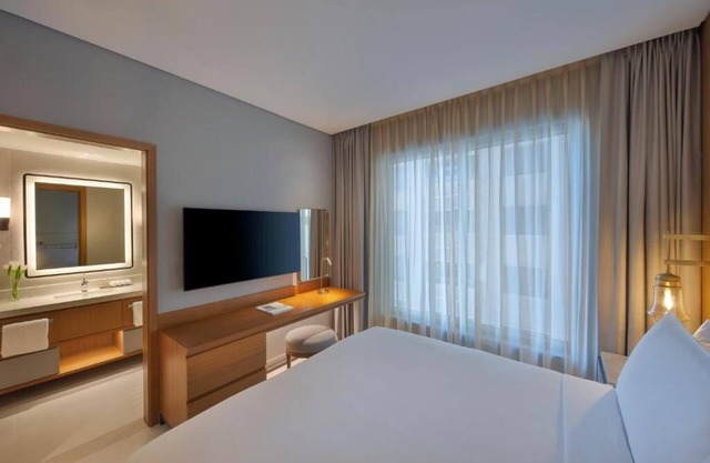 Three Bedroom Apartment Near Al Majaz Park Sharjah