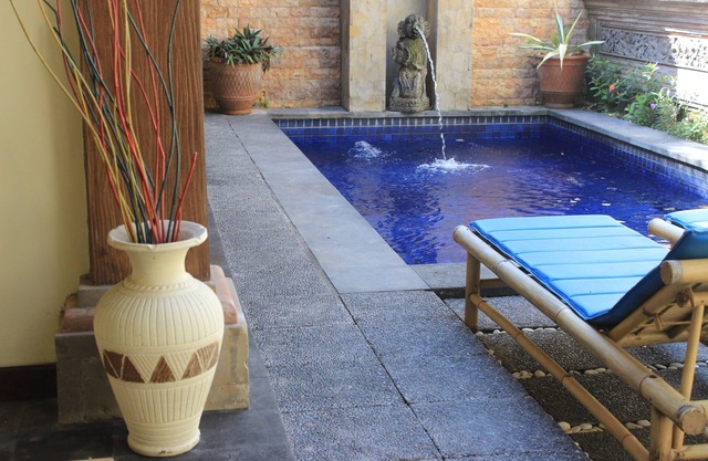 Three Bedroom Beachfront, Sanur village