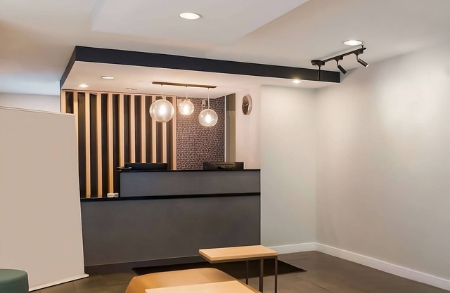 Three Modern 2BR Suites with Kitchen, Pet-friendly, Near Smithsonian Museum!